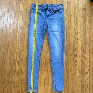 American Eagle Outfitters Light Blue Skinny Jeans